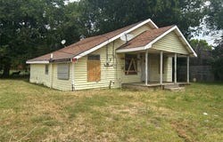 804 S Rusk Avenue, Alvarado, TX 76009