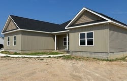 522 CLEARWATER, Dublin, GA 31021