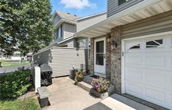 9926 Hamlet Court S, Cottage Grove, MN 55016