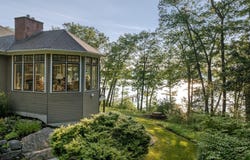 50 Higbee Lane, Boothbay, ME 04571