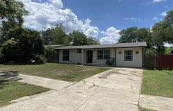 810 WEIZMANN ST, San Antonio, TX 78213-4647