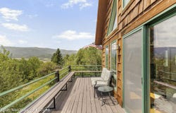 188 HAWTHORNE DR, Alpine, WY 83128