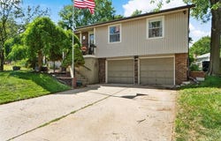 20102 E 14th Street N, Independence, MO 64056
