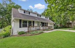 912 Ridge Drive, Belton, MO 64012