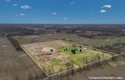 6121 Lake Pleasant Road S, Osseo, MI 49266