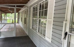 121 White Pine Ln, Georgetown, FL 32139