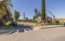 252 W Clover Rd, Tracy, CA 95376