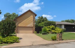 1615 Fox Hollow Ridge, Oklahoma City, OK 73131