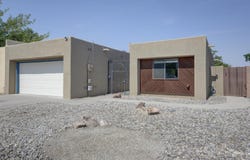 3005 PRENDA DE ORO Drive NW, Albuquerque, NM 87120