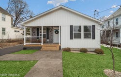24 Oak Street, Corinth, NY 12822