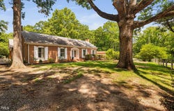 143 Twin Oaks Drive, Durham, NC 27712
