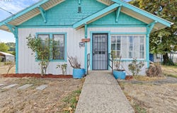 1566 SE MILL ST, Roseburg, OR 97470