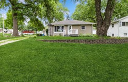 312 N J Street, Indianola, IA 50125