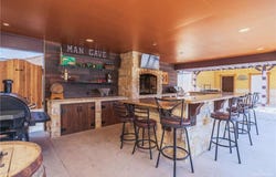 4116 N Flores Street, Edinburg, TX 78541