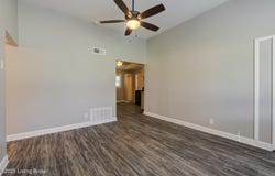 13500 Greystone Ave, Louisville, KY 40272