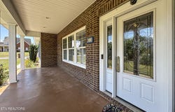 618 Laurie Leigh Ln Drive, Dandridge, TN 37725