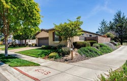 1349 Vicki Lane, Nipomo, CA 93444