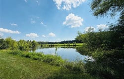 2076 Carter Road, Coulterville, IL 62237