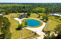 8067 Smith Rd, Hahira, GA 31632