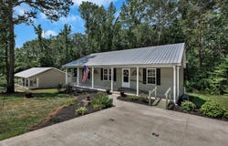 111 Jason Drive, Seneca, SC 29678
