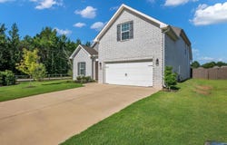 300 Kendall Downs Boulevard, Toney, AL 35773