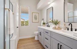 17320 N THORNBERRY Drive, Surprise, AZ 85374