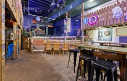 10  W Mountain  ST, Eureka Springs, AR 72632