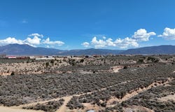 85 Vista Linda Rd, Ranchos de Taos, NM 87557