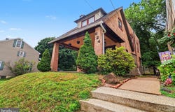 624 BRIDGE Street, PHOENIXVILLE, PA 19460