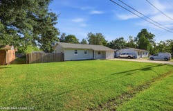 112 Park Lane Drive, Long Beach, MS 39560