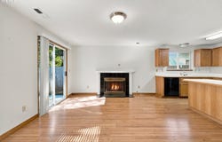 15213 NE 44TH St, Vancouver, WA 98682