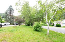 282 Middlesex Road, Topsham, ME 04086