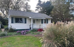 4131 Alabama Avenue NW, North Lawrence, OH 44666