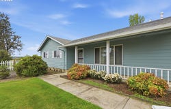 28095 Clear Lake Rd, Eugene, OR 97402