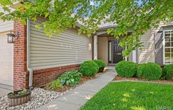 724 E Wesley Drive, O'Fallon, IL 62269