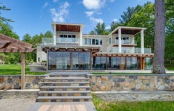 290 Massapoag Rd, Tyngsborough, MA 01879