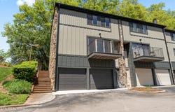 2020 Cherokee Bluff Drive, Knoxville, TN 37920