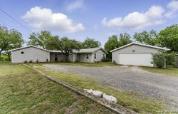 366 Arrow, San Marcos, TX 78666