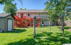 2208 Deerfield Avenue, Fremont, NE 68025