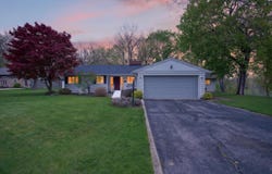 400 Outer Court, Tecumseh, MI 49286