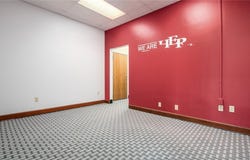 927 Wheeling Avenue, Cambridge, OH 43725