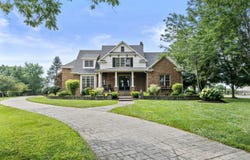 1047 Wil rose Lane, Versailles, KY 40383