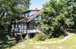 305 Bunker Hill Rd, Center Twp, PA 15001