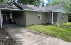 1903 W 24th Avenue, Pine Bluff, AR 71603