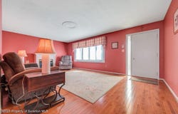625 Cotter Street, Moosic, PA 18507