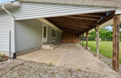 1716 Homer Road NW, Utica, OH 43080