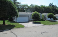 73 Orchard Meadows Drive, Smithfield, RI 02917