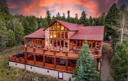 37 Camino Real, Angel Fire, NM 87710