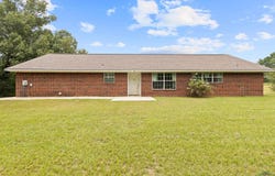 4898 W CR 4132, Henderson, TX 75652