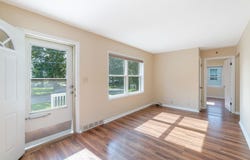 2719 Randolph Street, Waterloo, IA 50702